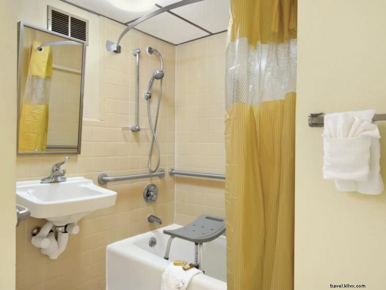 Days Inn by Wyndham Valdosta – Convenient, Comfortable Stay Near Valdosta Mall