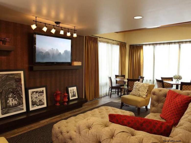 Hampton Inn Atlanta NW Cumberland – Comfortable & Convenient Stay