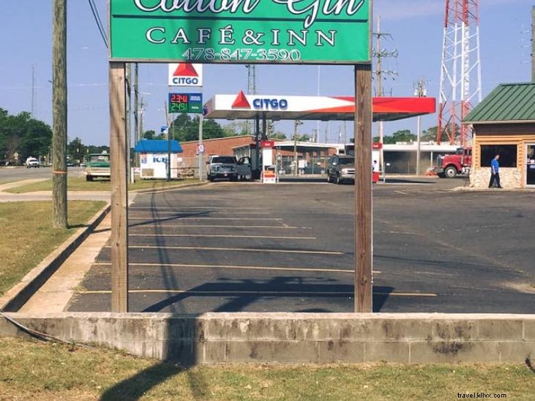 The Cotton Gin Café & Inn – Classic Southern Hospitality