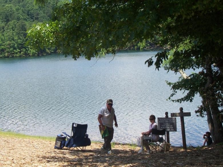 Experience Luxury Living at Petit Crest Villas – Relax by Lake Disharoon