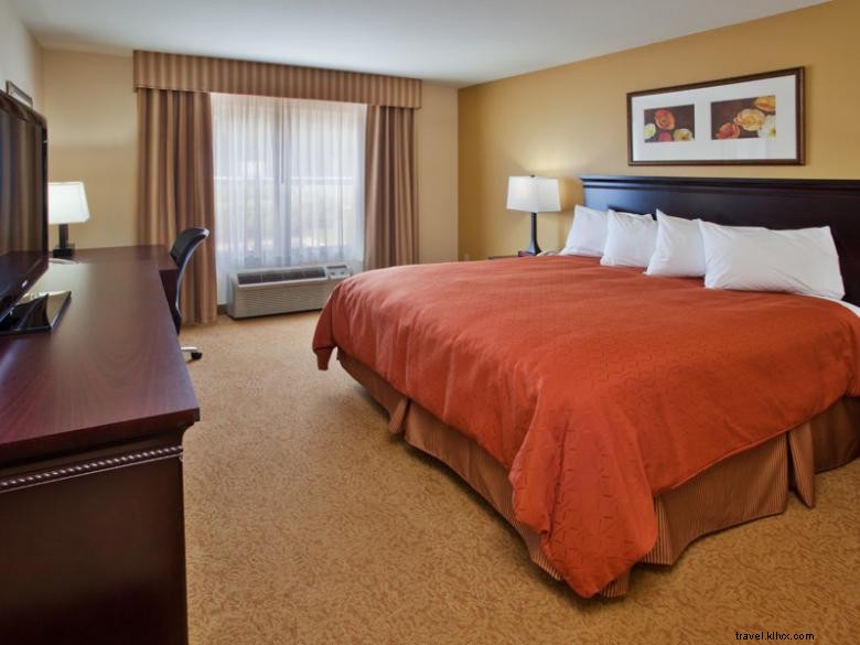 Radisson Country Inn & Suites – Rome: Modern Comfort in Italy s Heart