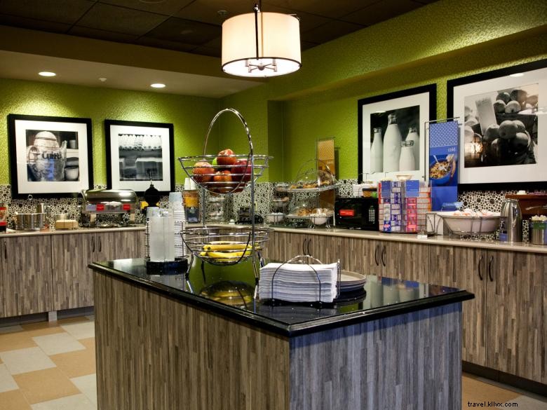 Hampton Inn Carrollton – Comfortable Stay with Free Breakfast