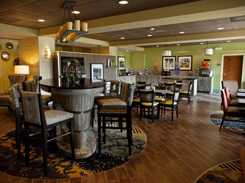 Hampton Inn Carrollton – Comfortable Stay with Free Breakfast