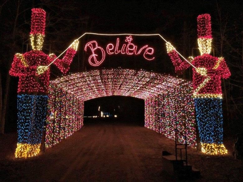 Experience Lights Of The South: A Magical Holiday Light Show