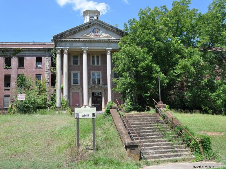 Explore Central State Hospital: Comprehensive Campus Tour