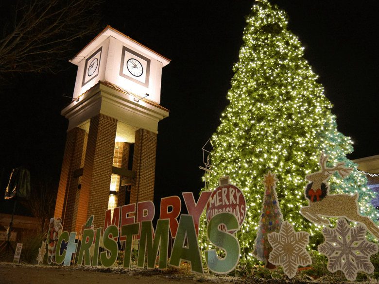 Experience the Magic: Miracle on Main Street Christmas Parade & Celebration in Douglasville