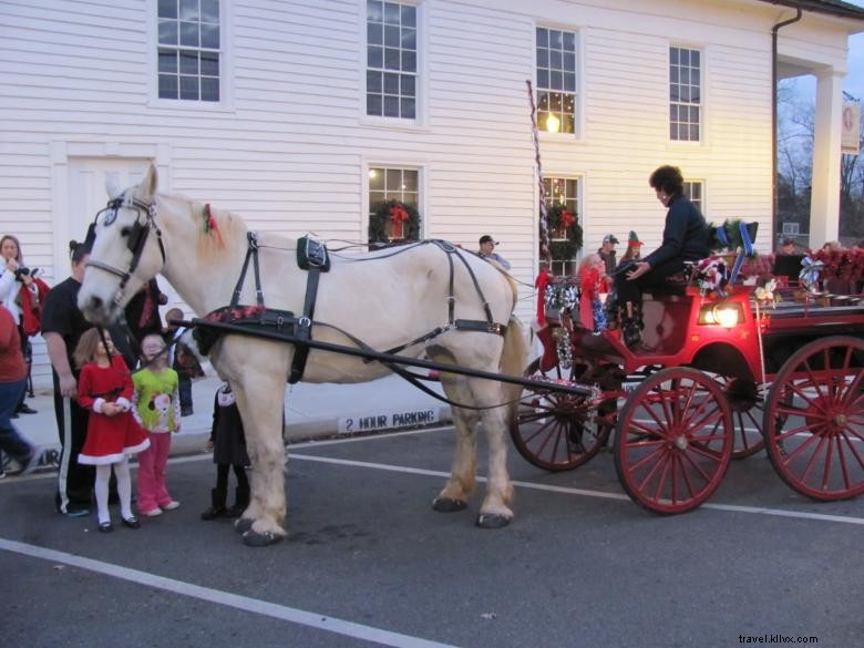 Capture Holiday Joy: Snap Your Photo with Santa & Mrs. Claus