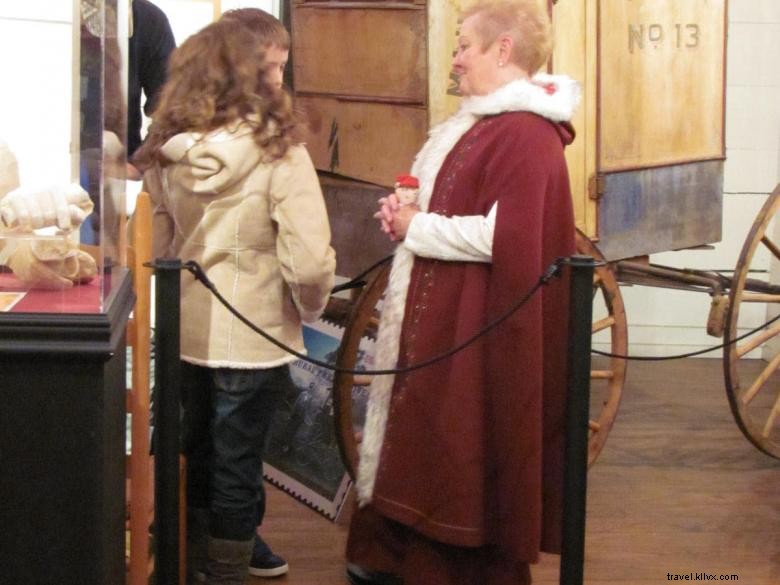 Capture Holiday Joy: Snap Your Photo with Santa & Mrs. Claus