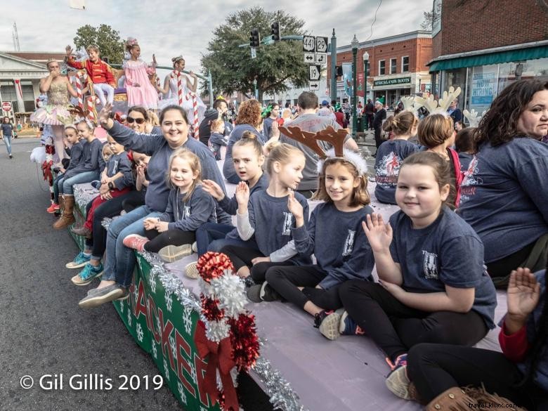 Experience Dublin s Festive Christmas Parade: Lights, Music, and Joy