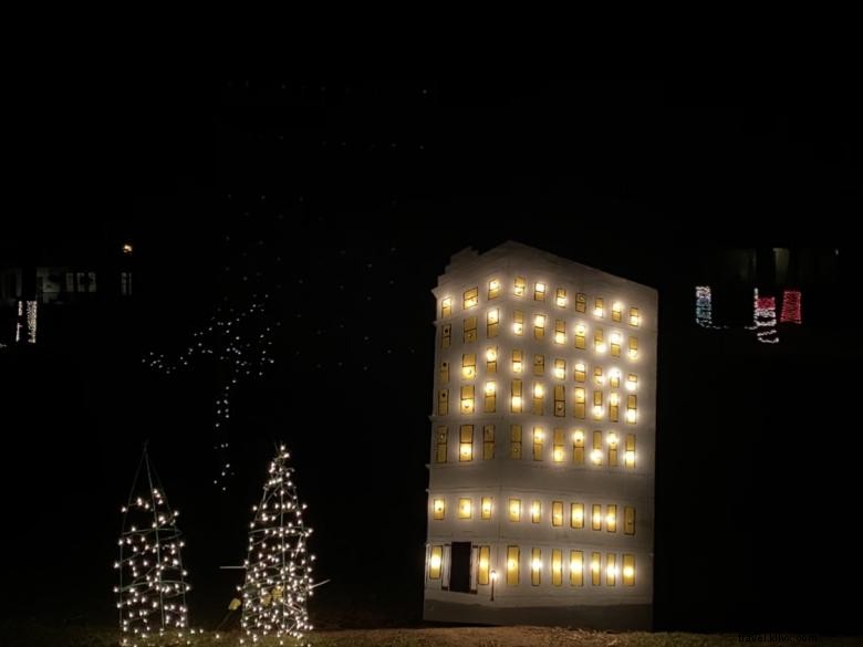 Yuletide Glow: Captivating Holiday Lighting Photos