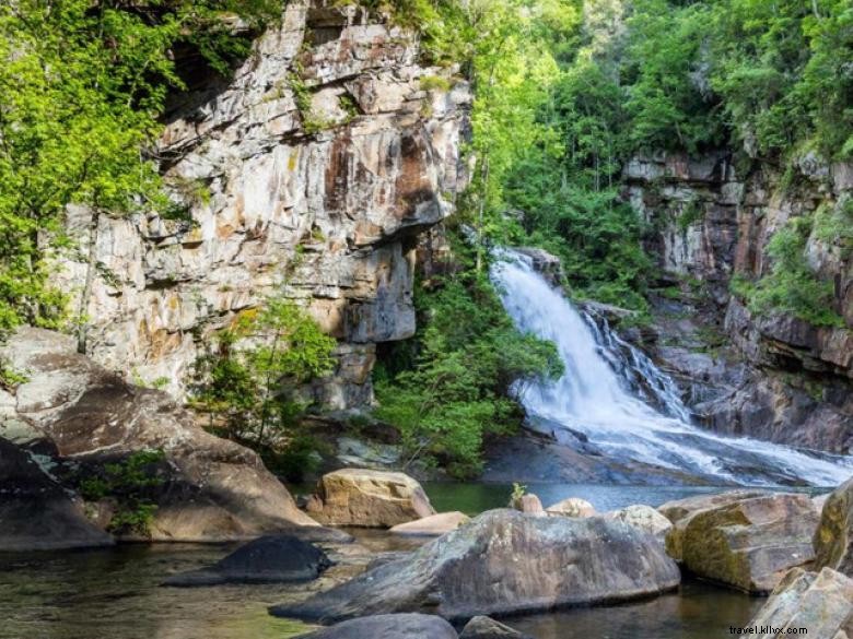 Kick Off the New Year with a Scenic Hike in Tallulah Gorge
