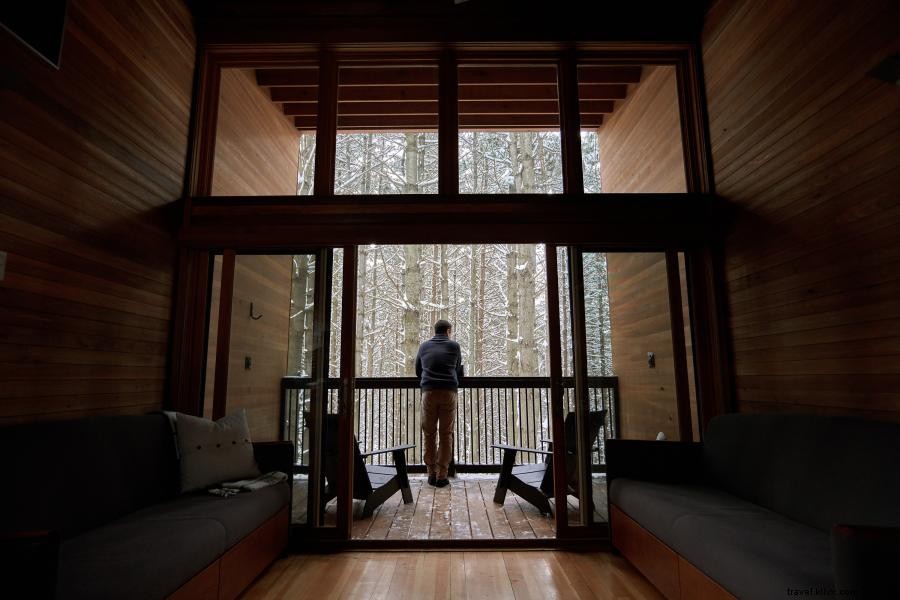 Explore Minnesota’s Winter Wonderland: Cozy Lodges & Adventurous Excursions