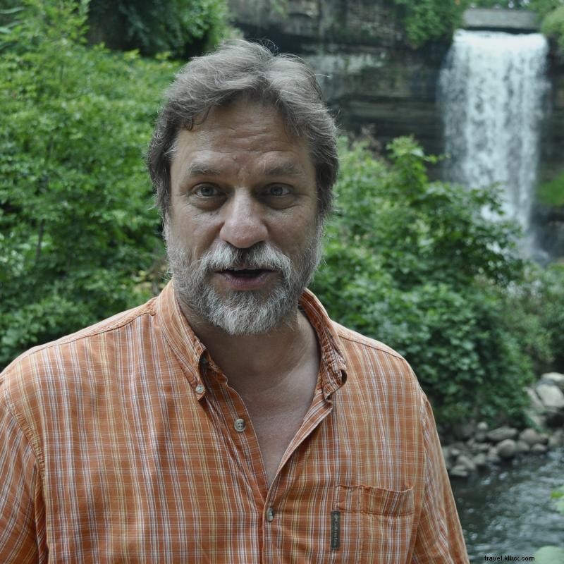 Explore Minnesota’s Winter Wonderland: Cozy Lodges & Adventurous Excursions