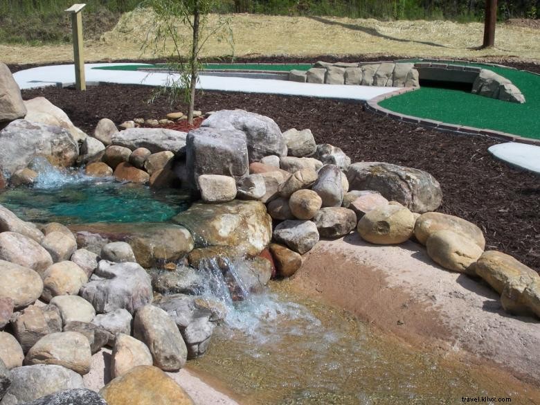 Explore 18-Hole Mini Golf & Gem Mining Adventure at Cohutta Cove – NW Georgia