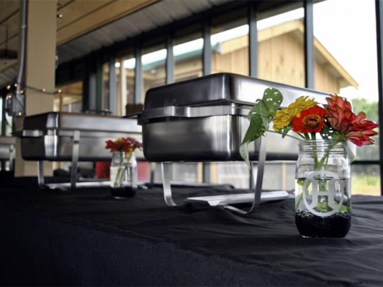 White Oak Pastures: Premium Farm-Fresh Foods