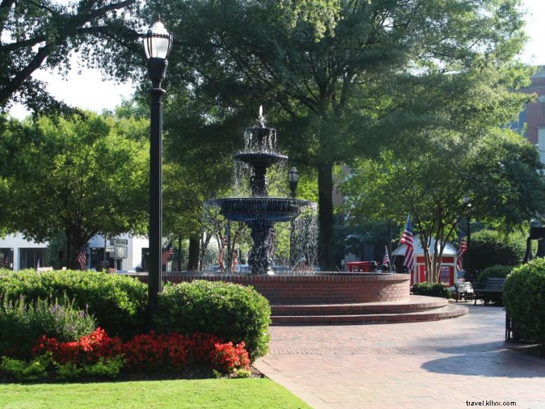 Explore Marietta’s Heritage: Guided Walking & Driving Tour