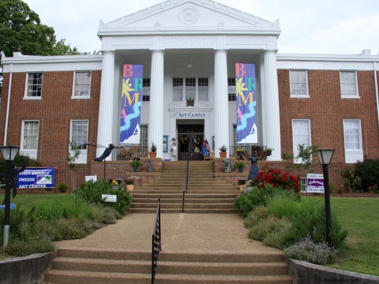 Discover Artistic Excellence at the Blue Ridge Mountains Arts Association & Center