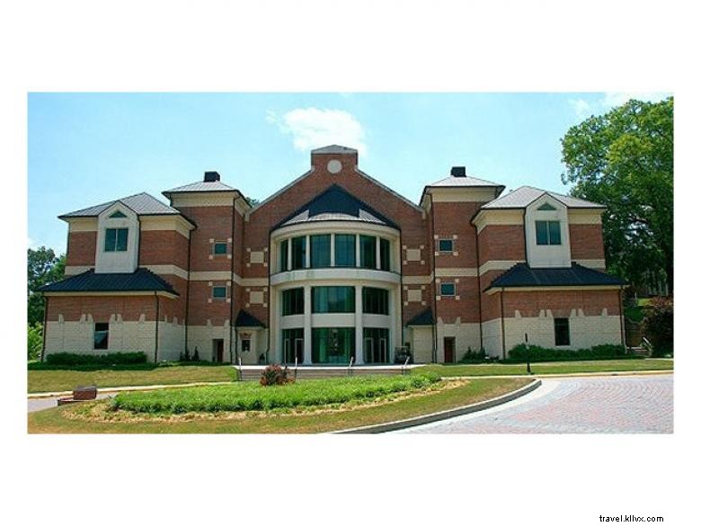 Reardon Theater: Premier Performing Arts Venue at Rabun Gap-Nacoochee School