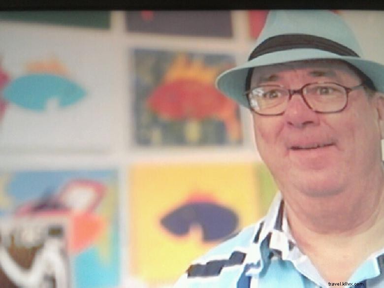 Explore Stunning Fish Art Gallery – Unique Sculptures & Antiques