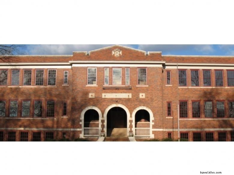 Explore Historic Monticello: A Comprehensive Self‑Guided Walking & Driving Tour