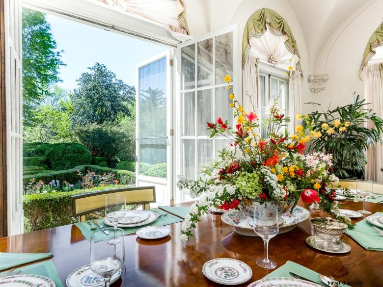 Hills & Dales Estate – A Panoramic View of Luxury Living