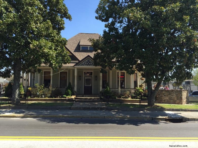 Discover Olde Town Conyers: Historic Entertainment Hub