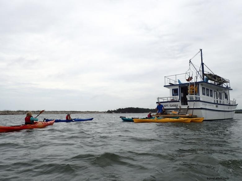 Captain Gabby Charters – Expert Coastal Sailing Adventures