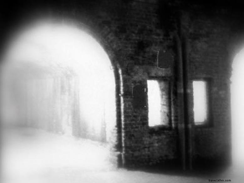 Uncover Savannah s Haunted Ghost & Crime Walks