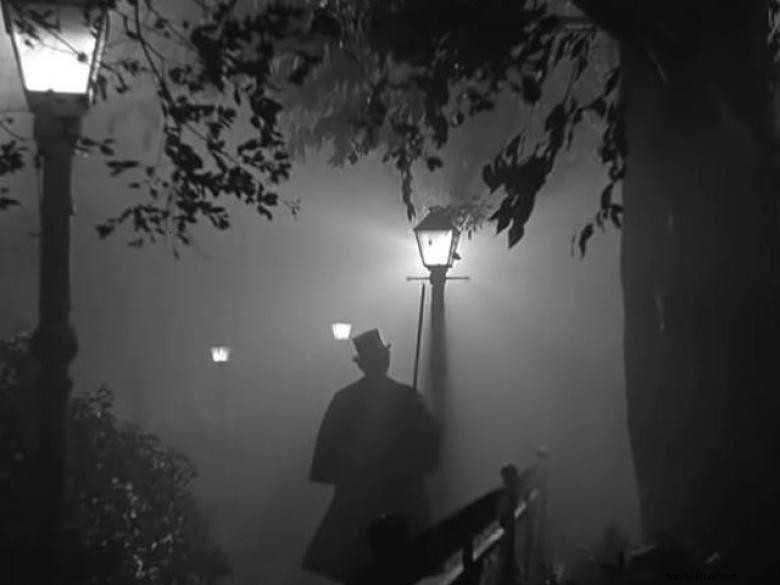 Uncover Savannah s Haunted Ghost & Crime Walks