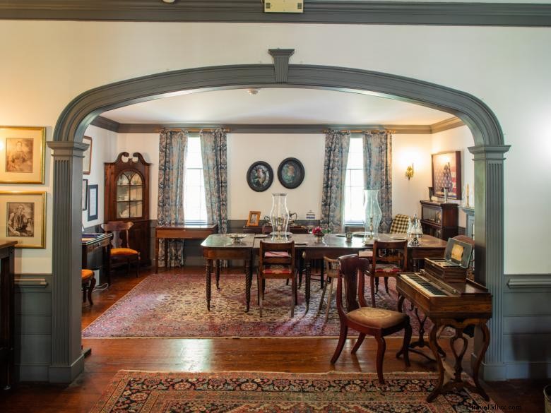 The Midway Museum: Exploring Baltimore s Historic Midway Cemetery