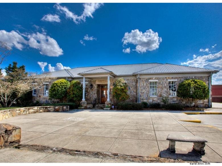 Discover the Bowen Center for the Arts: A Hub of Creativity and Culture