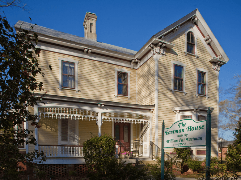 Eastman Driving Tour: Explore Historic Homes & Courthouses
