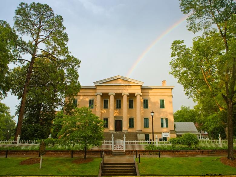Historic Georgia Old Governor’s Mansion: A Glimpse into Southern Heritage