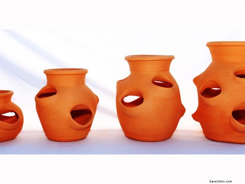 Explore Hewell s Farm: Pottery, Mule Carriage Rides & Animal Encounters