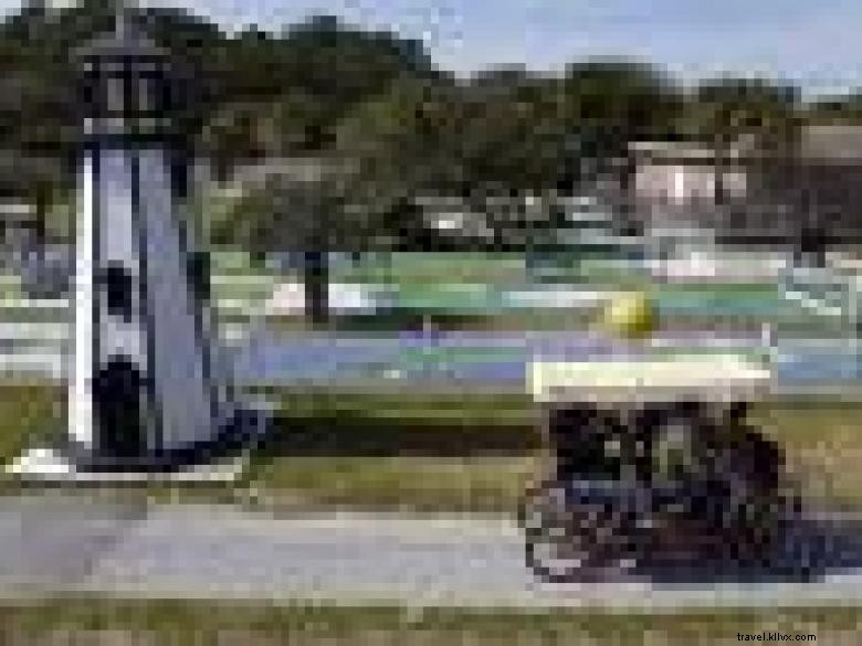 Explore Jekyll Island Mini Golf: Scenic & Family-Friendly Course