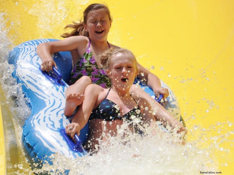 Lake Winnepesaukah: Thrilling Amusement & Water Park Adventure