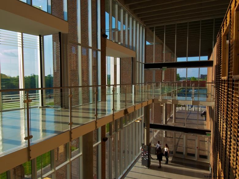 Riverside Theatre Complex – Premier Performance Venue in Columbus