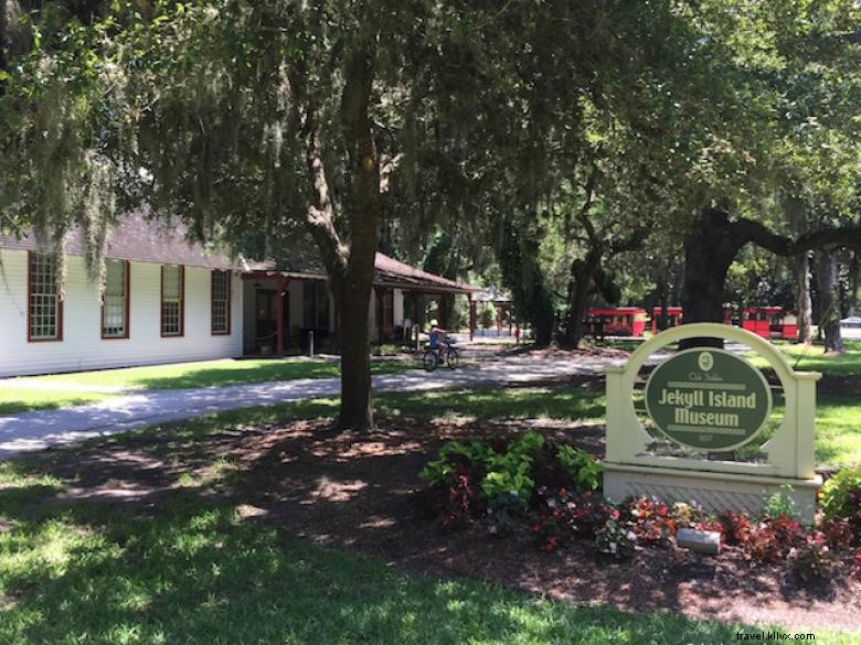 Explore the Mosaic & Jekyll Island Museum: Historic Landmark Tours