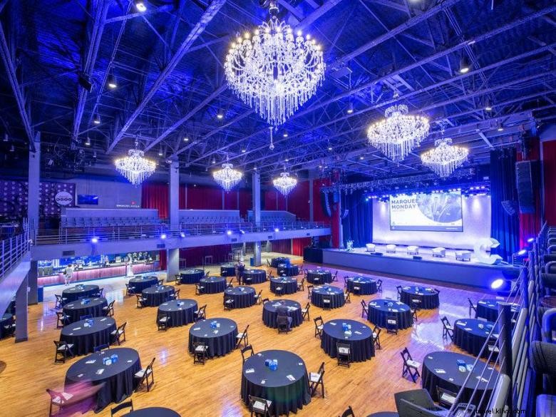 Coca-Cola Roxy: Discover the Classic Refreshment