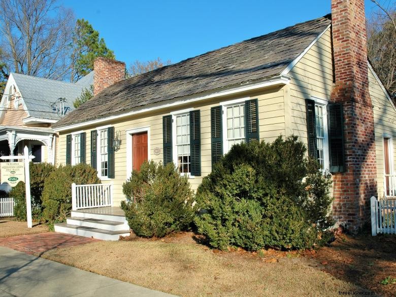 Explore Columbus  Historic Heritage: Guided Tours of Iconic Landmarks