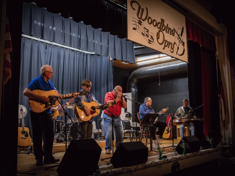 Woodbine Opry: Premier Live Country Music Experience