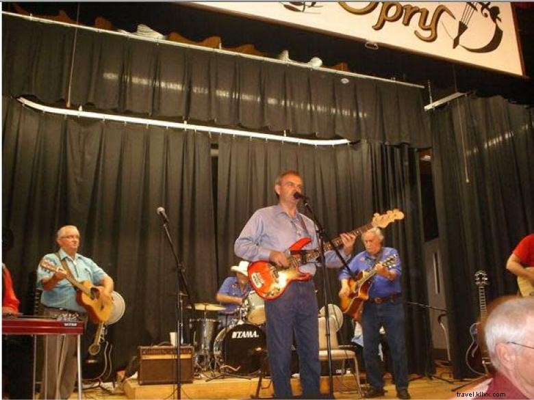 Woodbine Opry: Premier Live Country Music Experience