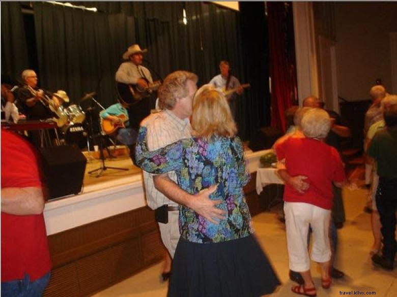 Woodbine Opry: Premier Live Country Music Experience