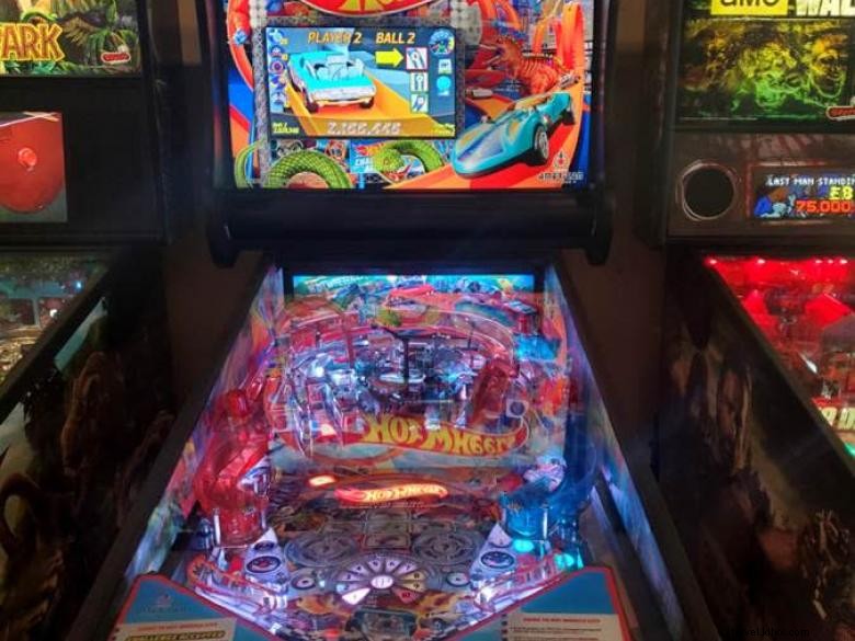 Vertigo Pinball – Immersive Arcade Experience