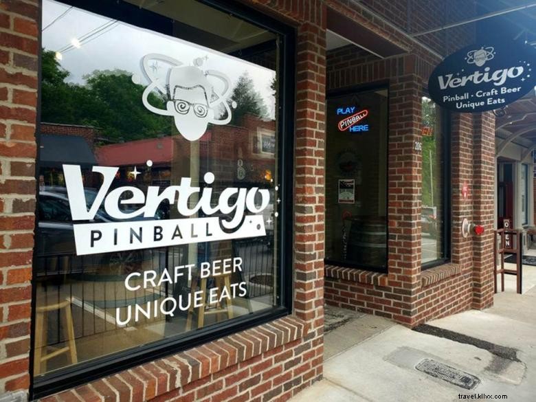 Vertigo Pinball – Immersive Arcade Experience