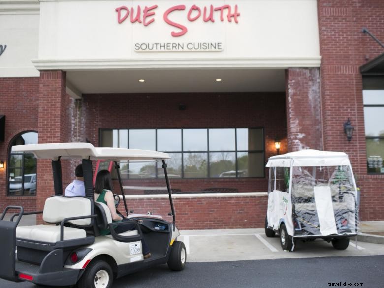 Explore Peachtree City: Scenic Golf Cart Routes & Neighborhood Trails