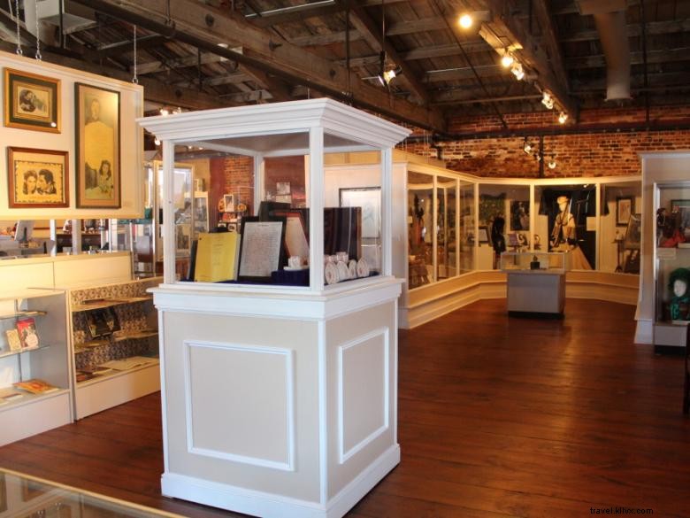 Explore the Marietta Gone with the Wind Museum: A Captivating Journey Through History