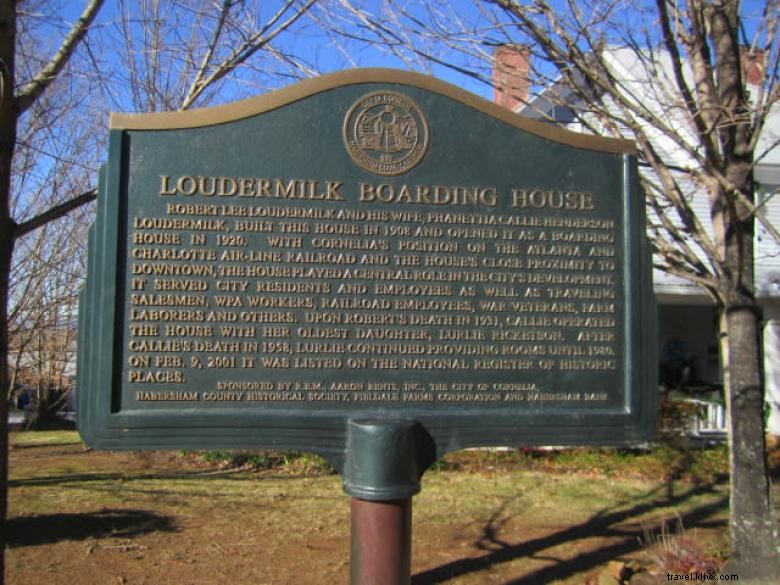 Loudermilk Boarding House: A Unique Elvis Museum Experience