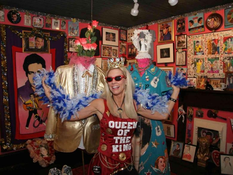 Loudermilk Boarding House: A Unique Elvis Museum Experience