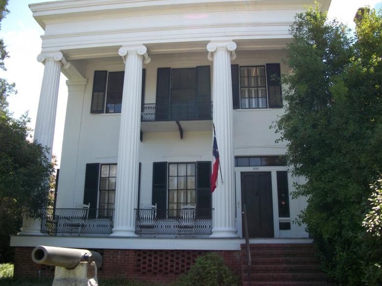 Explore Macon s Historic Cannonball House